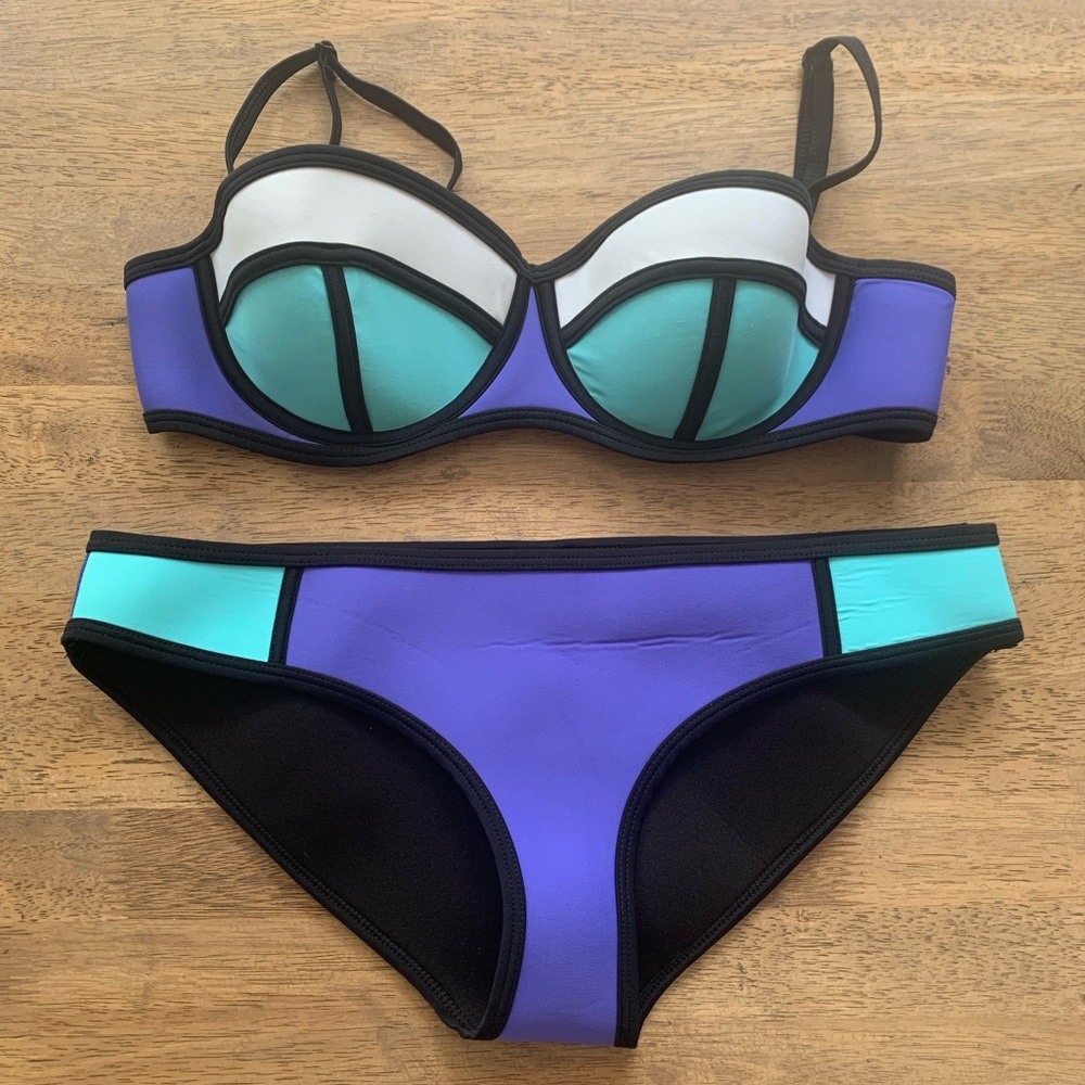 Triangl Neoprene Swimsuit Set LARGE